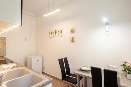 Nice Apartment In The Center بودابست المظهر الخارجي الصورة